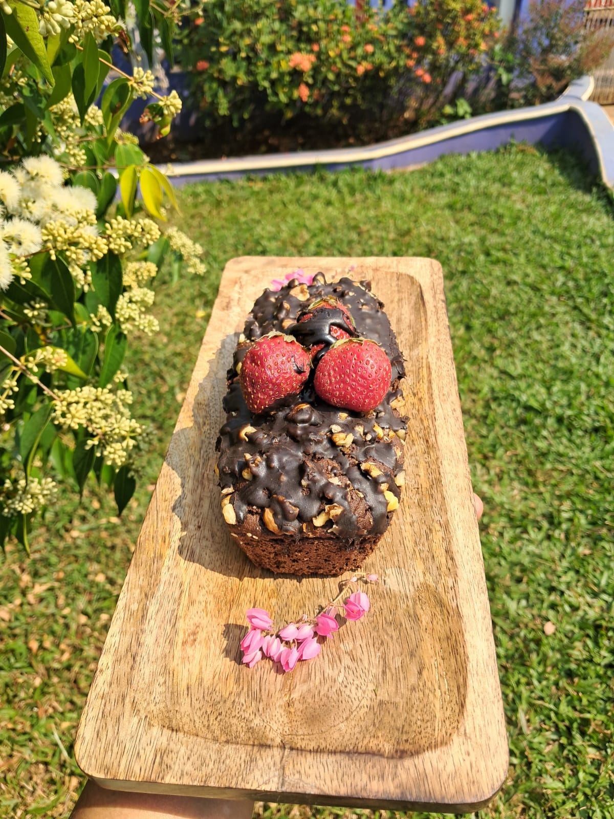 Handcrafted cake